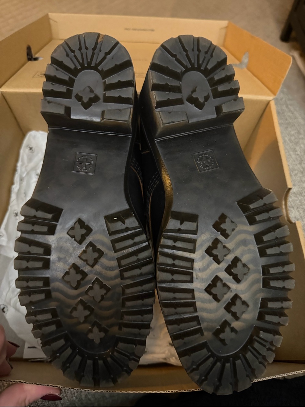 Dr. Martens Leona - Picture 5 of 6